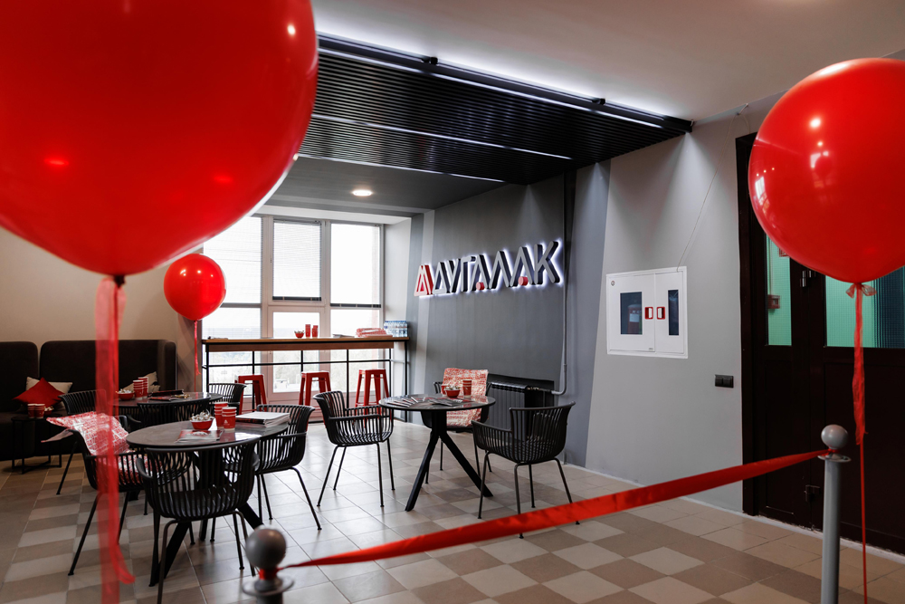 Брендированная Lounge-zone «ДУГАЛАК» в Ярославском государственном техническом университете