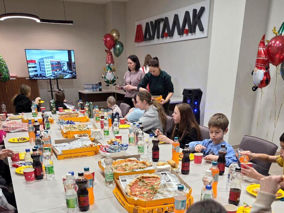 компания ДУГАЛАК принимала в гостях воспитанников группы дневного пребывания Комплексного центра социального обслуживания населения Заволжского района Ярославля