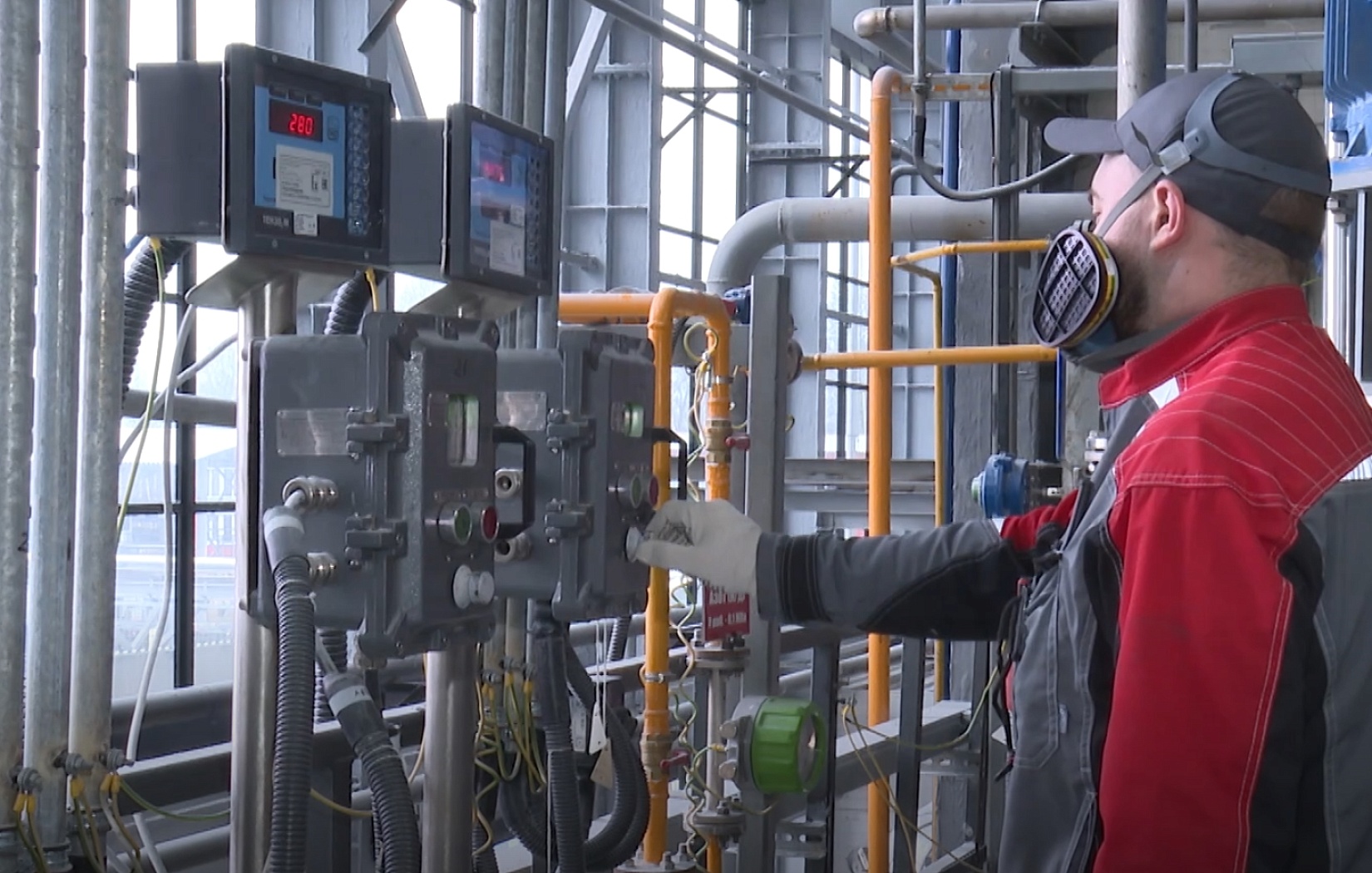 «ДУГАЛАК» усиливает экологический контроль: на производстве внедрена дополнительная система очистки воздуха